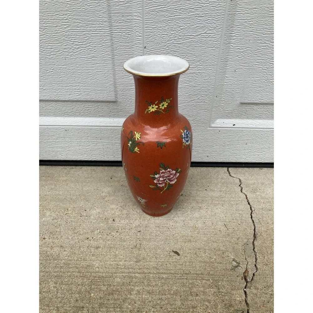 Rare Beautiful Decorator Vintage Oriental ACF Porcelain Ware Vase - Hong Kong